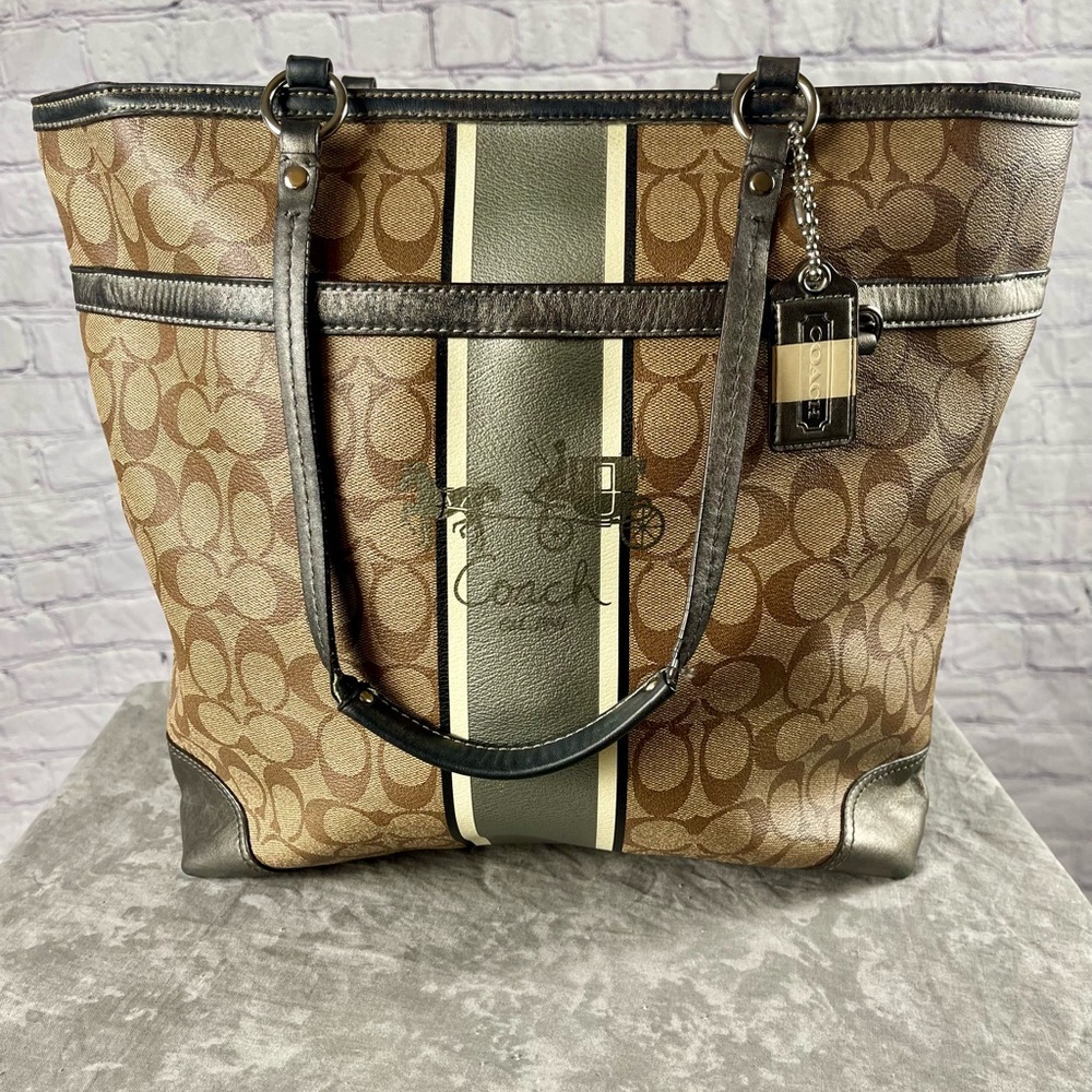 Pristine Coach LaRge Tote Bag Coated Canvas With Leather Tote - Picture 15 of 17